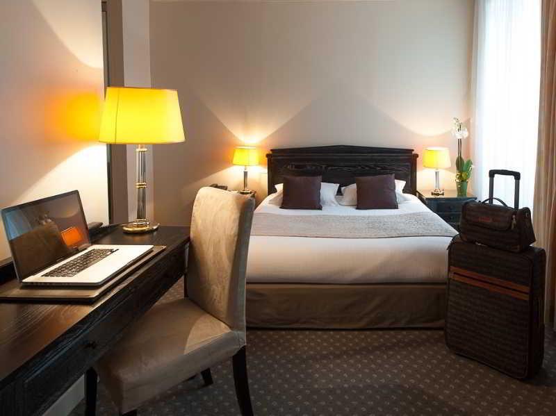 Hotel Restaurant Napoleon Fontainebleau Dış mekan fotoğraf
